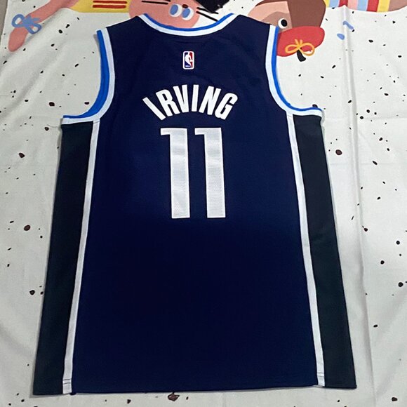 Dallas Mavericks player IRVING 11 dark blue jersey - Picture 5 of 6
